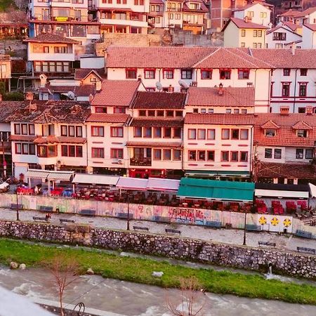 Studio Apartment In Center With Panoramic Old Town View Призрен Екстериор снимка